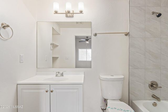 2525 N Alvernon Way Unit E6, Tucson, AZ 85712