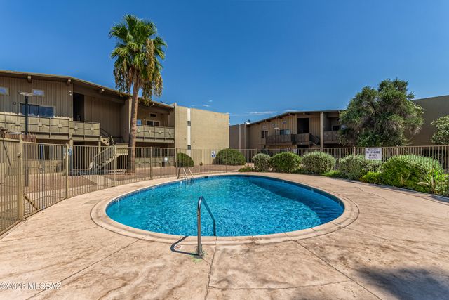 2525 N Alvernon Way Unit E6, Tucson, AZ 85712