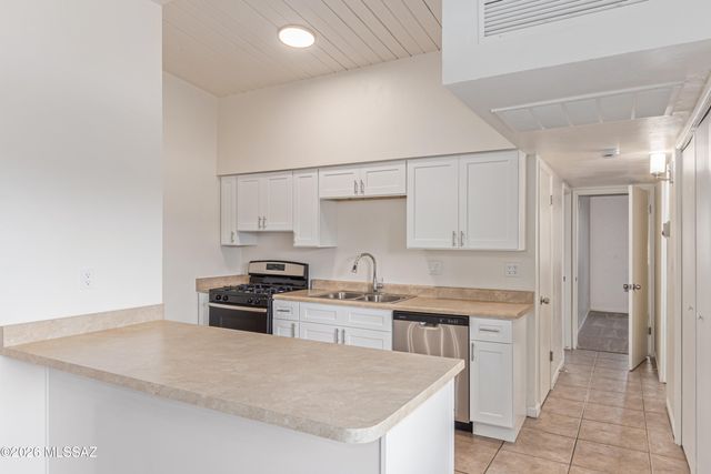 2525 N Alvernon Way Unit E6, Tucson, AZ 85712