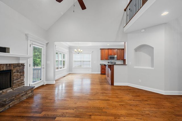8462 Flower Branch, Chattanooga, TN 37421