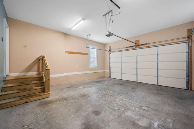 8462 Flower Branch, Chattanooga, TN 37421