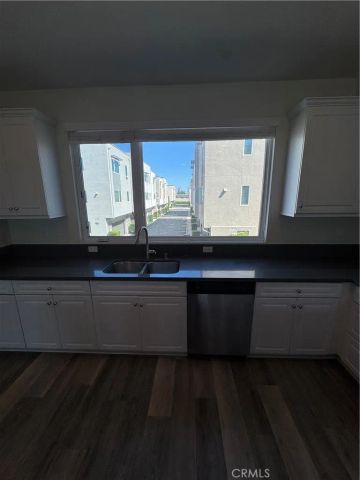 10742 Paramount, Downey, CA 90241