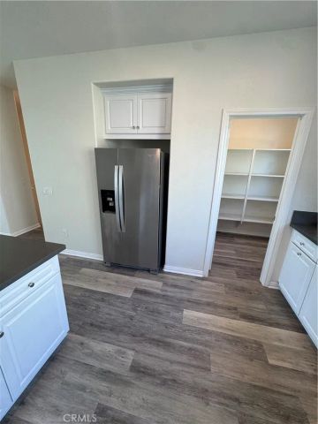 10742 Paramount, Downey, CA 90241