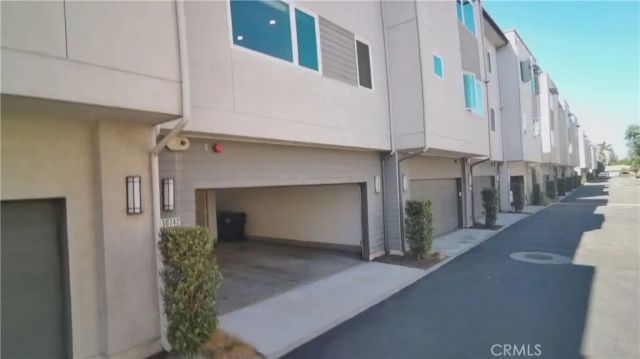 10742 Paramount, Downey, CA 90241