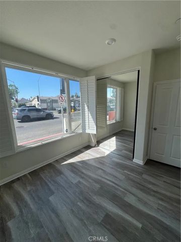 10742 Paramount, Downey, CA 90241