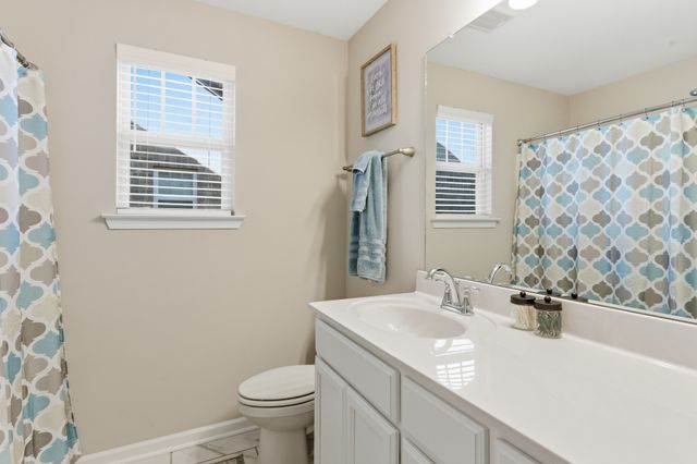 140 Rising Pvt Ln, Gallatin, TN 37066