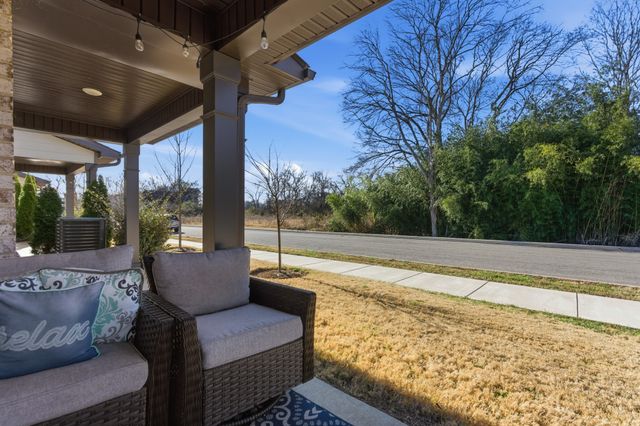 140 Rising Pvt Ln, Gallatin, TN 37066