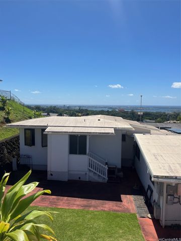 2319 Ahaiki Street C, Pearl City, HI 96782