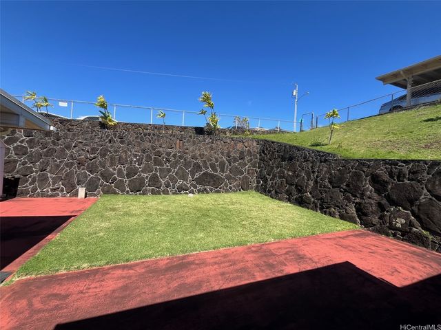 2319 Ahaiki Street C, Pearl City, HI 96782