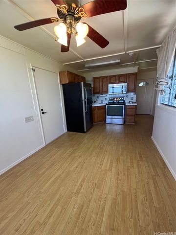 2319 Ahaiki Street C, Pearl City, HI 96782