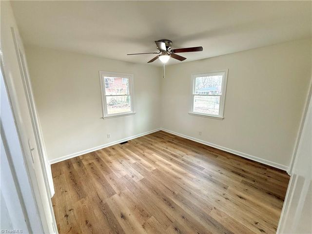 2010 Sharonbrook Drive, Greensboro, NC 27405