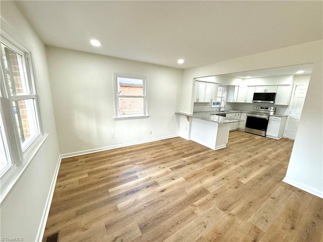 2010 Sharonbrook Drive, Greensboro, NC 27405