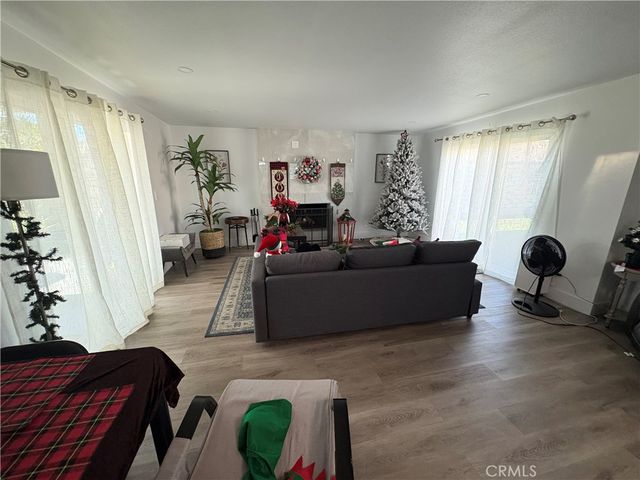 15631 Plymouth, Huntington Beach, CA 92647