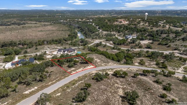 927 Enchanted Vw, Canyon Lake, TX 78133