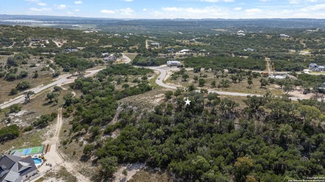 927 Enchanted Vw, Canyon Lake, TX 78133