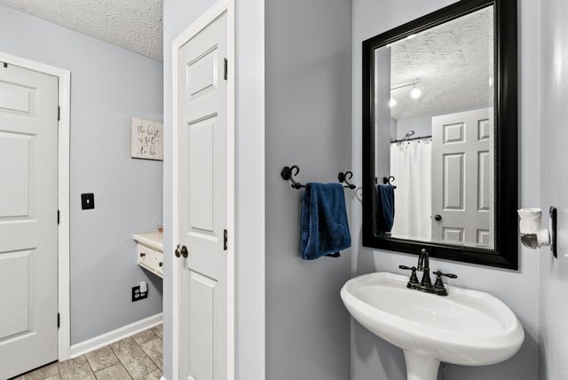 2461 John Watts Road, Nicholasville, KY 40356