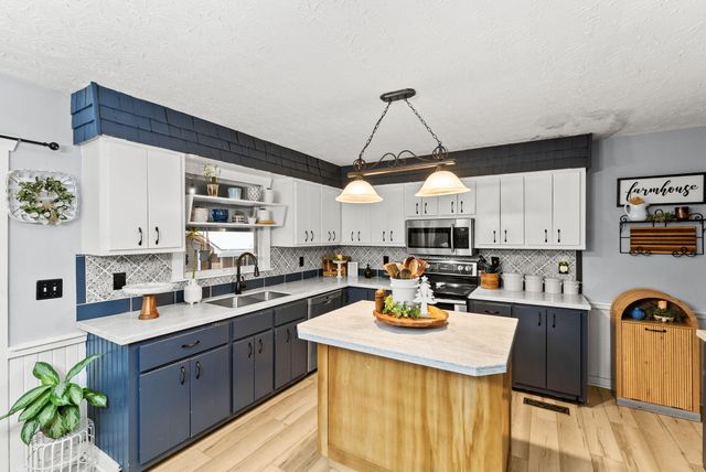 2461 John Watts Road, Nicholasville, KY 40356