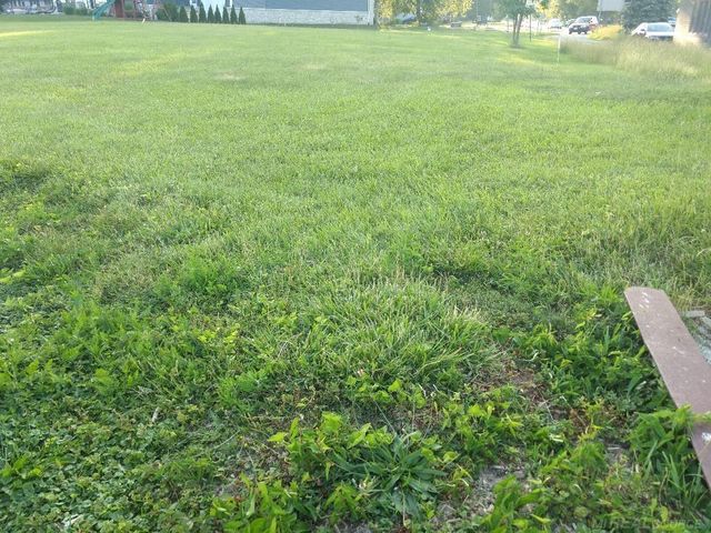 37240 Jefferson Avenue, Harrison Twp, MI 48045