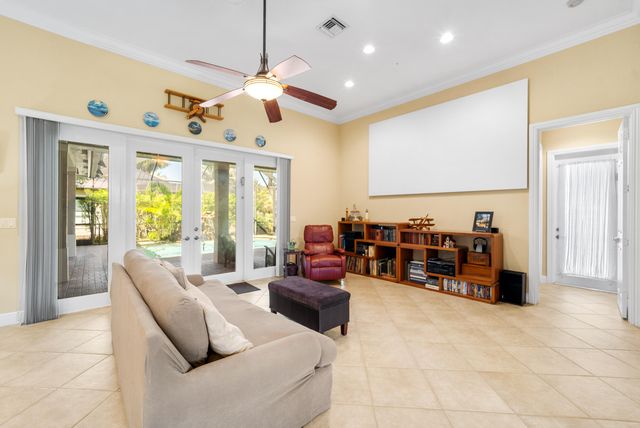 10865 NW 66th Court, Parkland, FL 33076