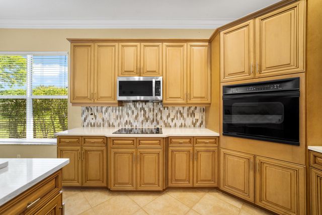10865 NW 66th Court, Parkland, FL 33076
