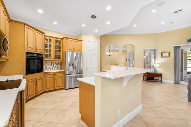 10865 NW 66th Court, Parkland, FL 33076