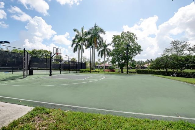 10865 NW 66th Court, Parkland, FL 33076