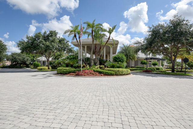10865 NW 66th Court, Parkland, FL 33076