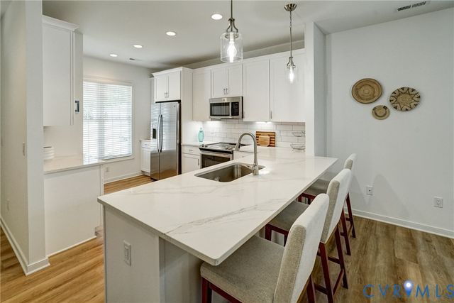 1713 New Settlement Dr, Henrico, VA 23231