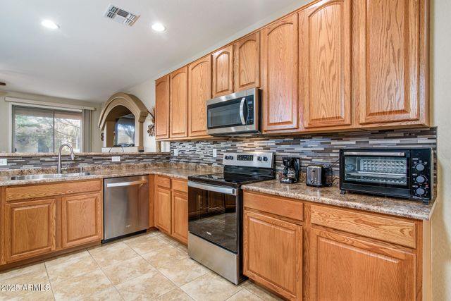 42400 W HEAVENLY Place, Maricopa, AZ 85138