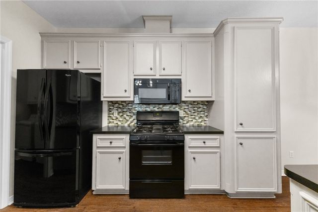 1908 Wilderland Circle, Bryan, TX 77807