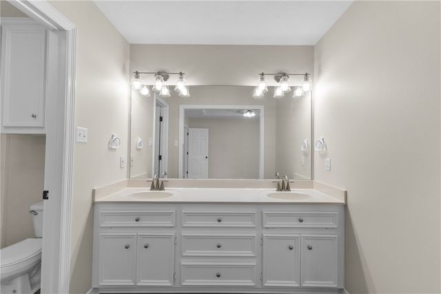 1908 Wilderland Circle, Bryan, TX 77807