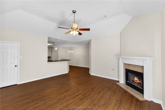 1908 Wilderland Circle, Bryan, TX 77807