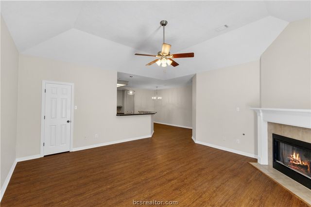 1908 Wilderland Circle, Bryan, TX 77807