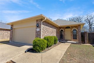 1908 Wilderland Circle, Bryan, TX 77807