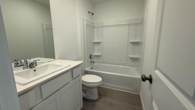 913 Pertuso Lane, Huffman, TX 77336