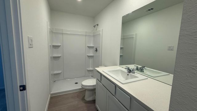 913 Pertuso Lane, Huffman, TX 77336