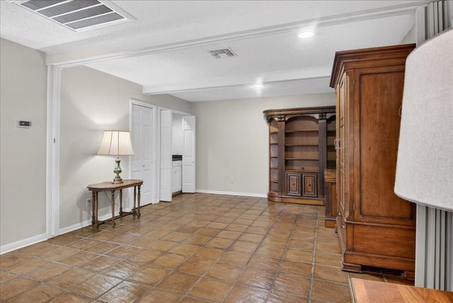 3909 Old Mill Road, Waco, TX 76710