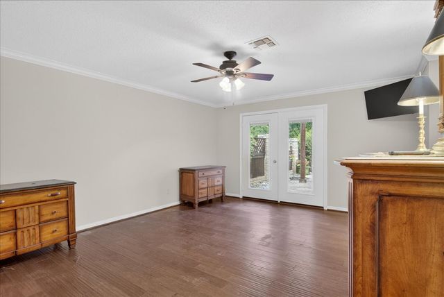 3909 Old Mill Road, Waco, TX 76710