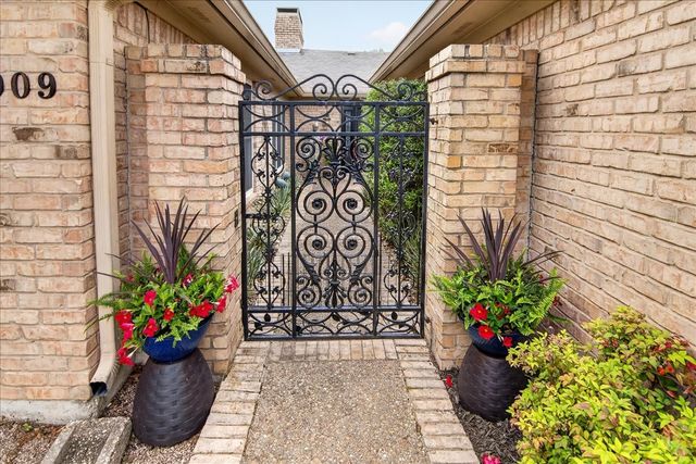 3909 Old Mill Road, Waco, TX 76710