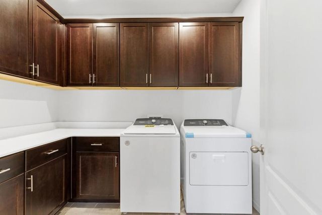 331 Lolly Way, Los Banos, CA 93635