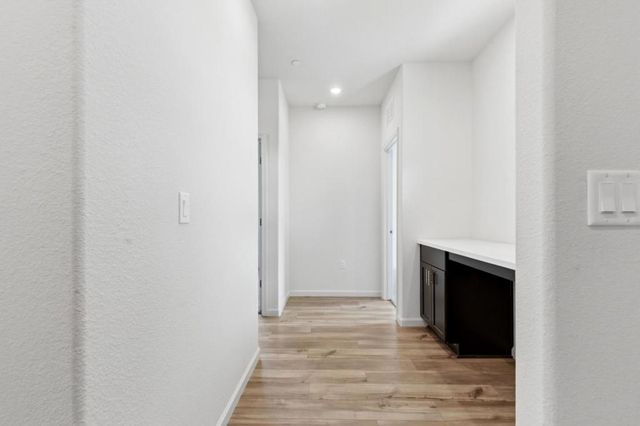 331 Lolly Way, Los Banos, CA 93635