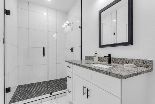 407 Dubois Avenue, Dallas, TX 75203