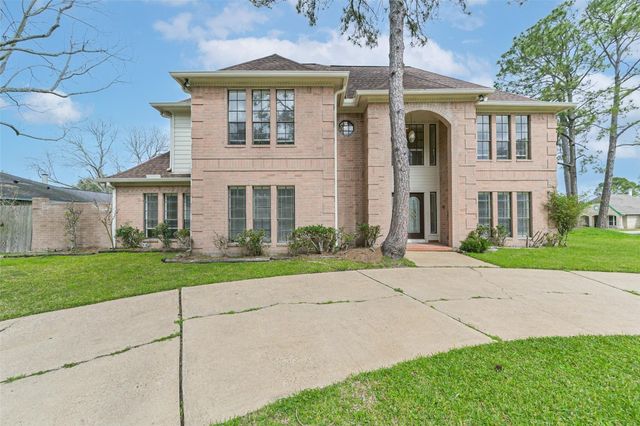 1410 Osborne Drive, Friendswood, TX 77546