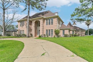 1410 Osborne Drive, Friendswood, TX 77546