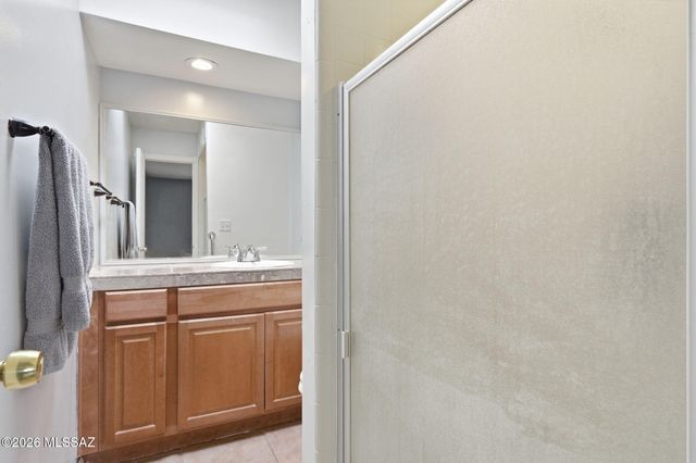 65 N Los Olmos, Green Valley, AZ 85614