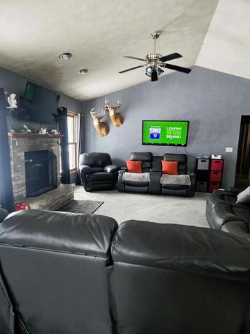 N3151 State Road 76, Hortonville, WI 54944