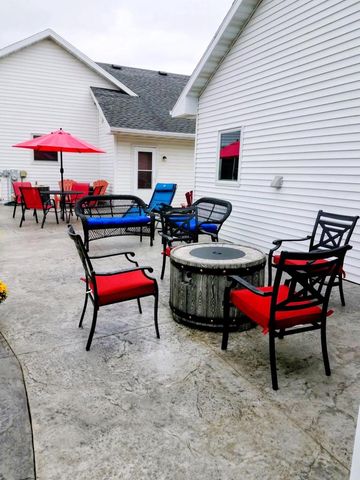 N3151 State Road 76, Hortonville, WI 54944