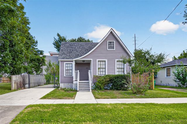 1210 Shearn Street, Houston, TX 77007