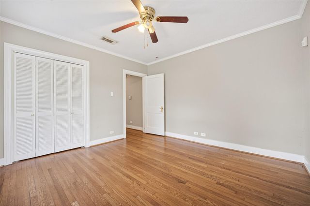 1210 Shearn Street, Houston, TX 77007