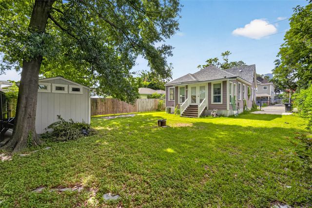 1210 Shearn Street, Houston, TX 77007
